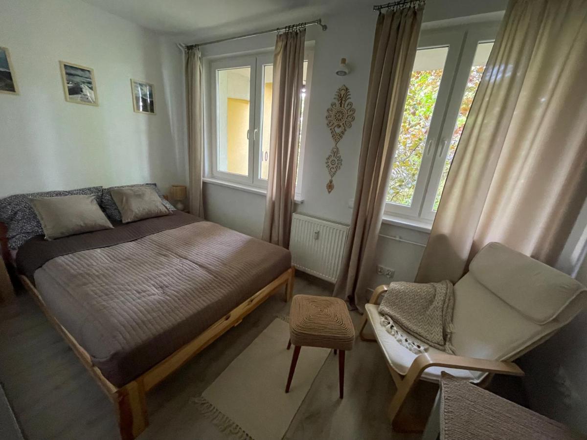 Kasprusie 10 By Homeprime Apartment *